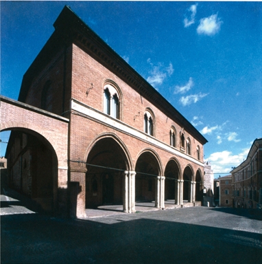 Ex Ospedale di Santa Maria del Buon Gesù, esterno