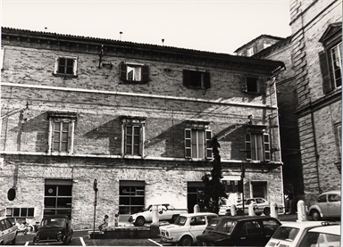 Palazzo Sarnari