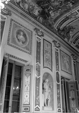 Palazzo Antici Mattei