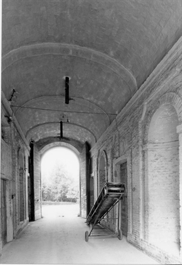 Magazzini dell'Azienda Agraria Rangoni-Machiavelli