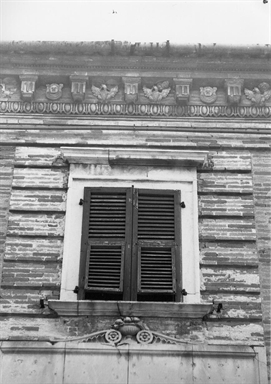 Palazzo Luciani Bambini