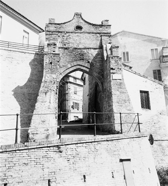 Porta S. Donato