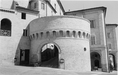 Torrione delle Mura urbiche