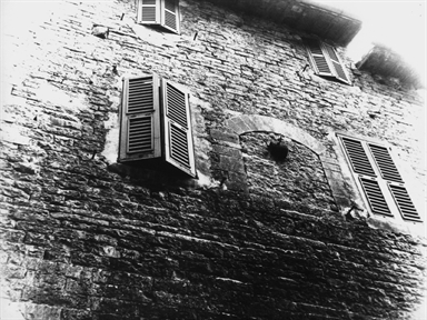 Casa di quattro piani