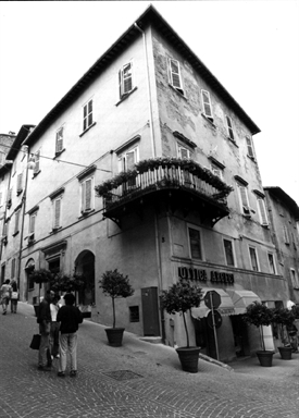 Palazzo Pinzoni Peruzzi