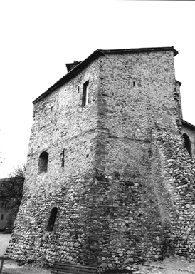 Castello dei Conti Oliva