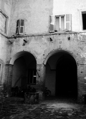 Palazzo Sorbolonghi poi Tenaglia