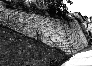 Mura del Castello