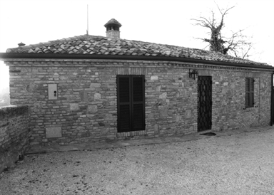Casa con torrione