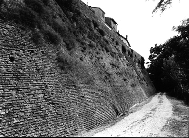 Mura urbane di S. Andrea di Suasa