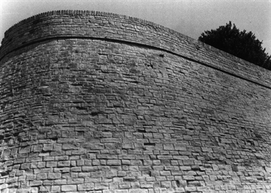 Mura del castello di San Ippolito