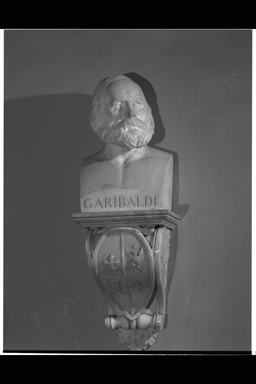 Busto di Giuseppe Garibaldi
