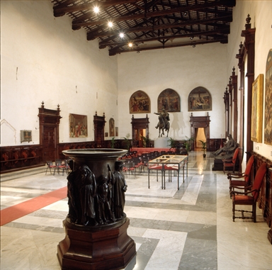 Interno di Palazzo Arringo, sede della Pinacoteca Civica