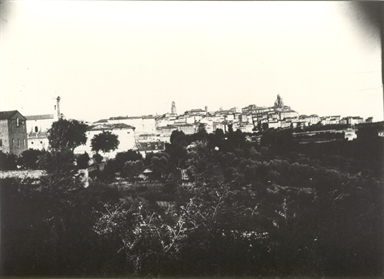 Macerata. Panorama da Via Roma