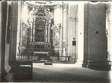 Macerata. Chiesa delle Vergini. Interno
