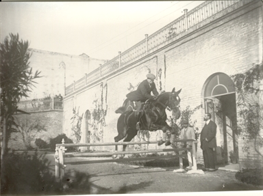 Macerata. Palazzo Conti. Cavallerizzo