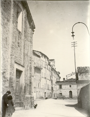 Macerata. Via dei Sibillini