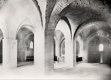 San Claudio al Chienti. Interno