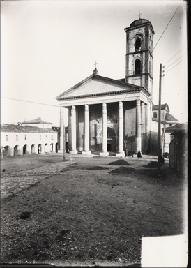 Facciata di San Venanzio (Camerino)