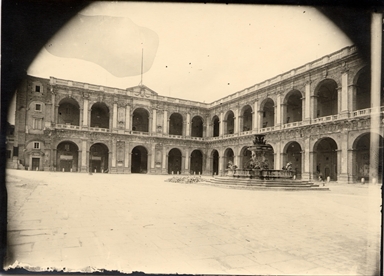 (Loreto) Piazza della Basilica