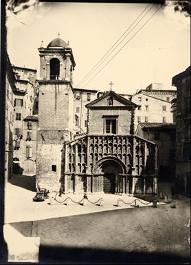 (Ancona) Santa Maria di Piazza. Facciata