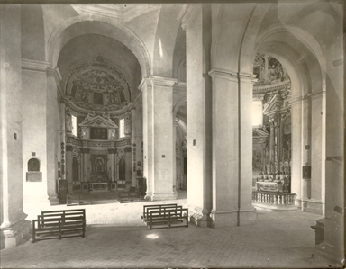 Chiesa di Santa Maria delle Vergini. Interno