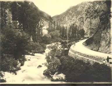 Vedute di Pioraco e dell'alto Potenza