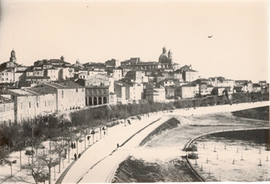 Macerata. Panorama di Levante da San Liberato