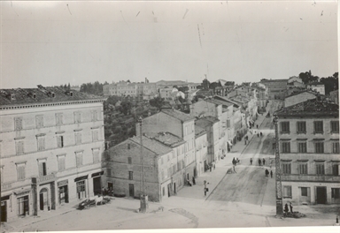 Macerata. Corso Cairoli