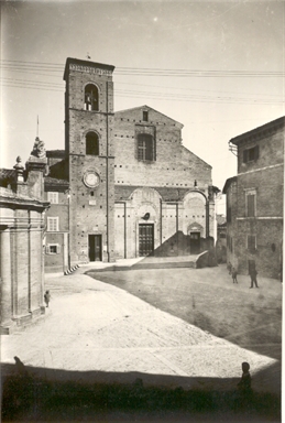 Macerata. Piazza del Duomo (poi S. V. Strambi)