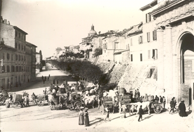 Macerata. Viale Trieste e Pesa Pubblica