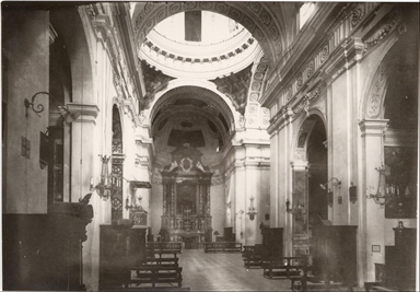 Macerata. Chiesa di San Giovanni. Interno