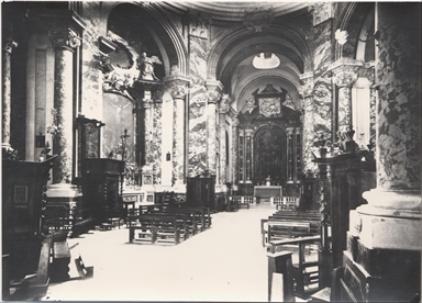 Macerata. Chiesa di San Filippo. Interno