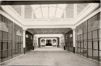 Macerata. Mercato Coperto. Interno