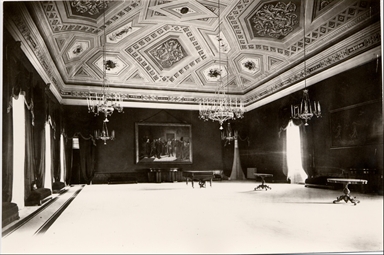 Macerata. Prefettura. Salone