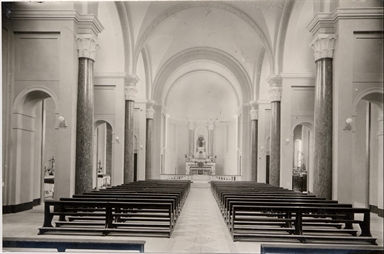 Macerata. (Istituto Salesiano) Interno della Cappella. Prima della decorazione