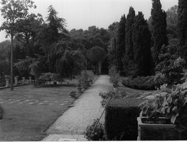Parco di Villa Le Querce