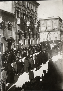 Macerata. Via Cavour: Corso dei fiori