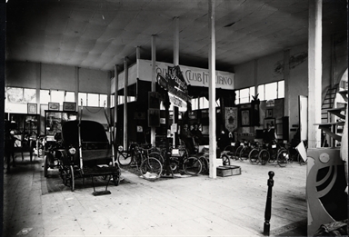 Mostra industriale di Portocivitanova, 1923. Interno