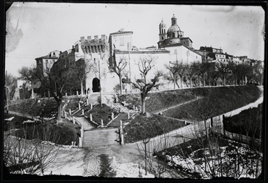 Macerata. Porta Montana