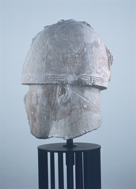 Testa di guerriero in pietra da Numana