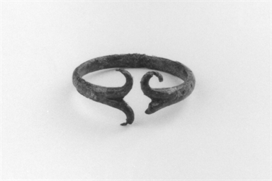 Anello digitale a fascetta