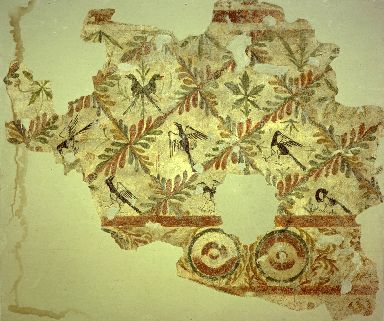 motivi decorativi fitomorfi e uccelli