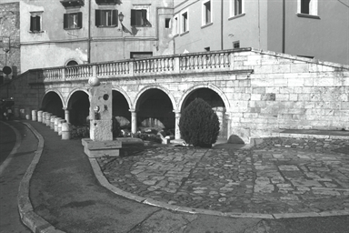 Lavatoio di Porta Solestà