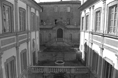 Palazzo Caffarini Sassatelli