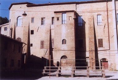 Convitto Nazionale 'Giacomo Leopardi'