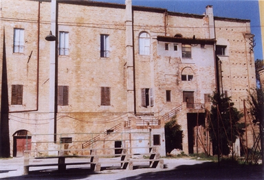 Convitto Nazionale 'Giacomo Leopardi'