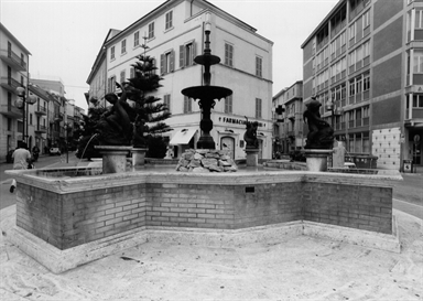 Fontana di Piazza Matteotti