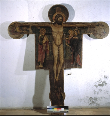 Crocifisso con San Giovanni evangelista, la Madonna e angeli della Passione