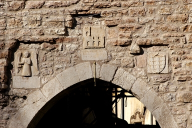 Porta Castelsantangelo